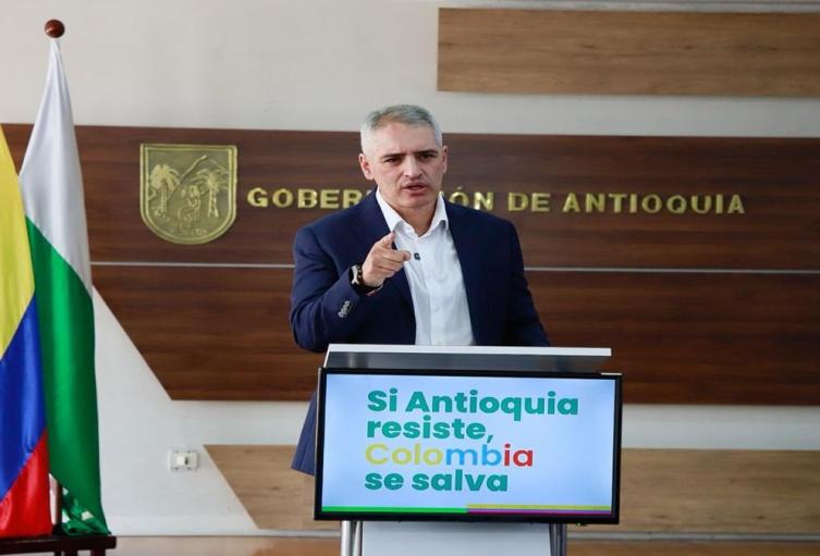 “La democracia se nos puede esfumar en minutos y la libertad en segundos”; Gobernador de Antioquia