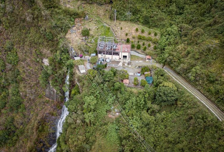 EPM abre convocatoria para desarrollar proyectos de generación de energía hidráulica en Colombia. 