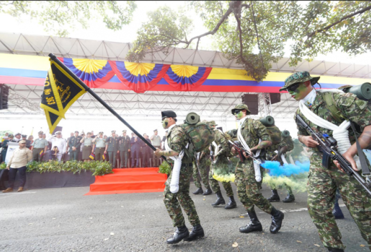 Respaldo a la fuerza pública: así se vivió el desfile de Independencia en Medellín