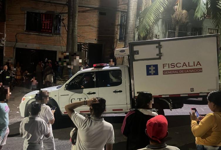 Mujer fue asesinada a puñaladas en Medellín; el presunto responsable sería su expareja, quien ya tenía denuncias por violencia intrafamiliar
