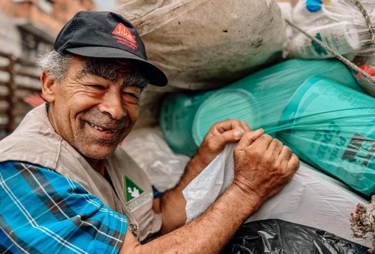 Incentivos para aprovechamiento de residuos sólidos en Medellín