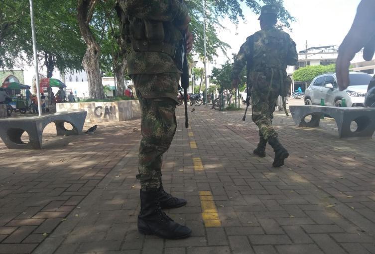 Soldado murió en extrañas circunstancias en Medellín Soldado murió en extrañas circunstancias en Medellín