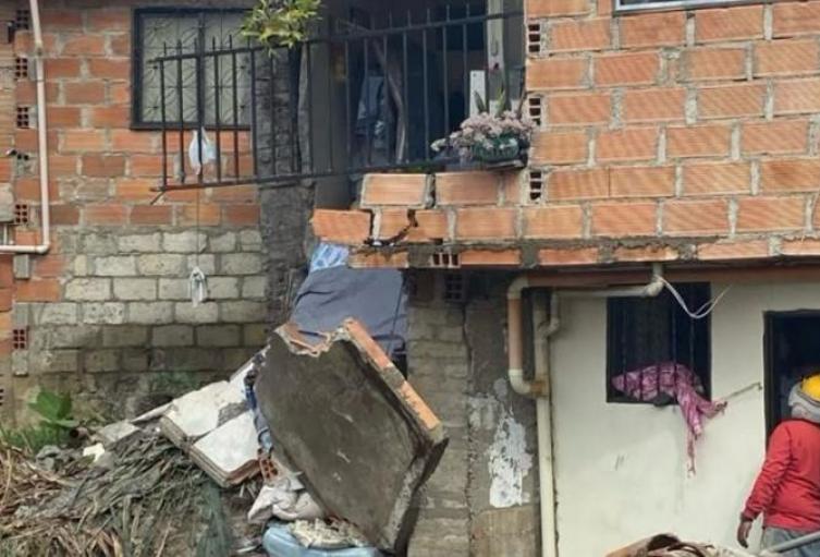 Ciudad Bolívar: explosión por fuga de gas dejó una mujer herida al encender el fogón