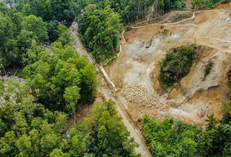 Corantioquia impone medida preventiva sobre predio afectado por deslizamiento en Los Balsos