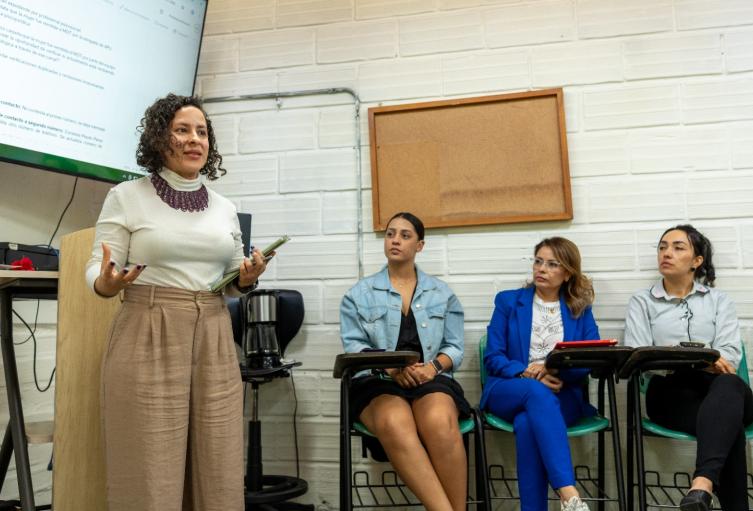 Acompañamiento de las mujeres victimas de la violencia en Medellín