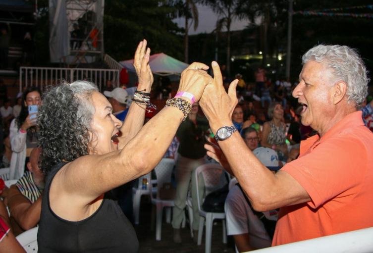 Mes de las Personas Mayores en Medellín