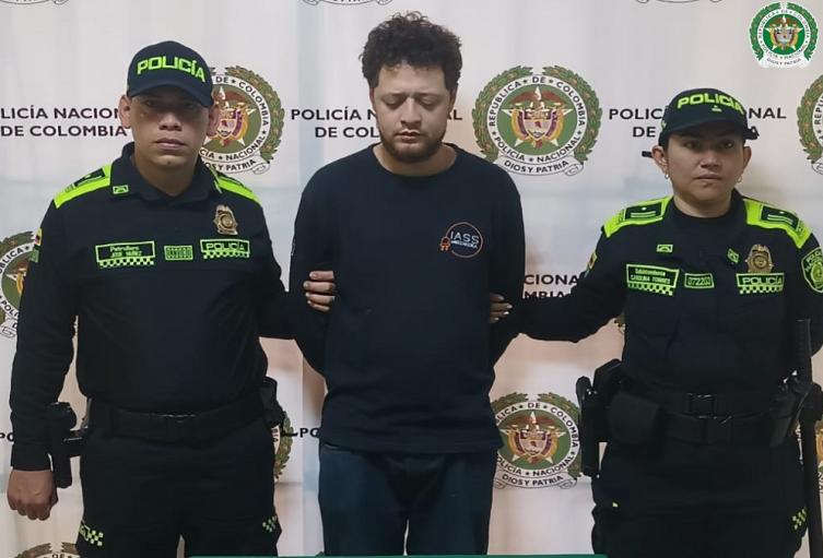 Asegurado Juan Camilo González