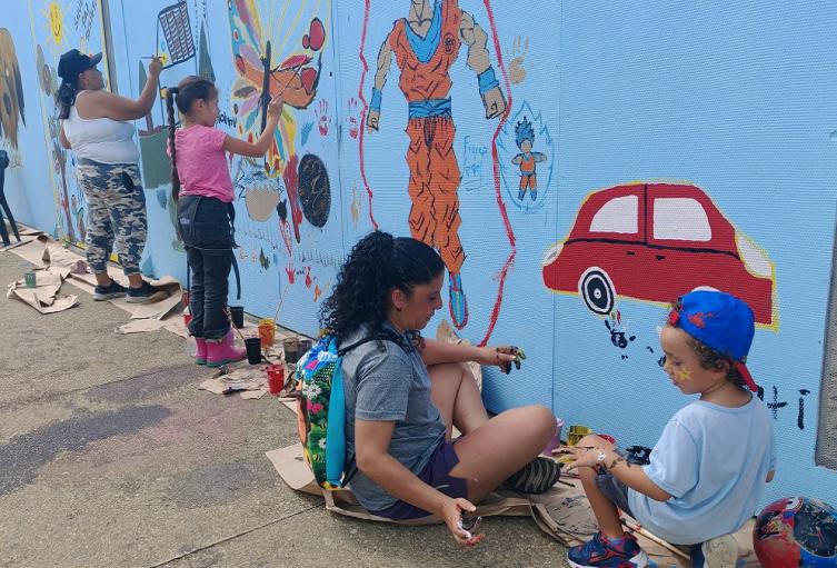 Mural en la UVA La Imaginación de Medellín
