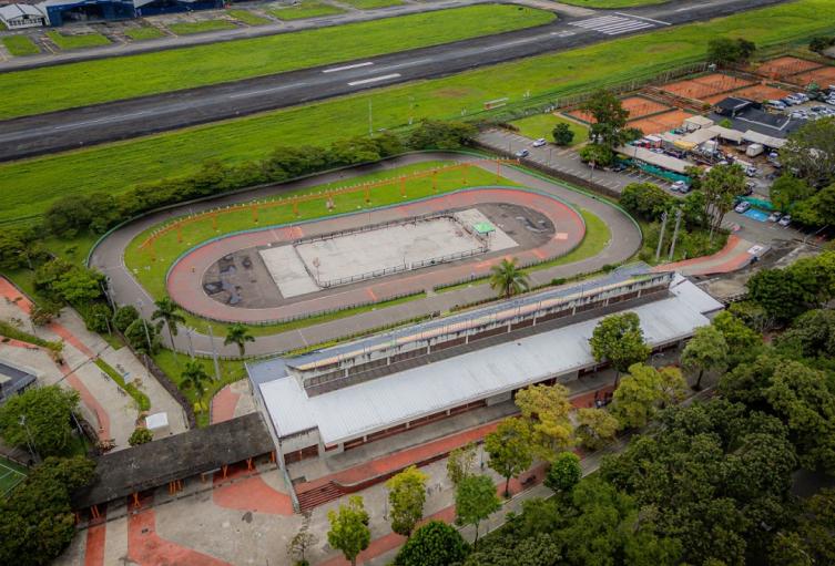 Unidad Deportiva María Luisa Calle