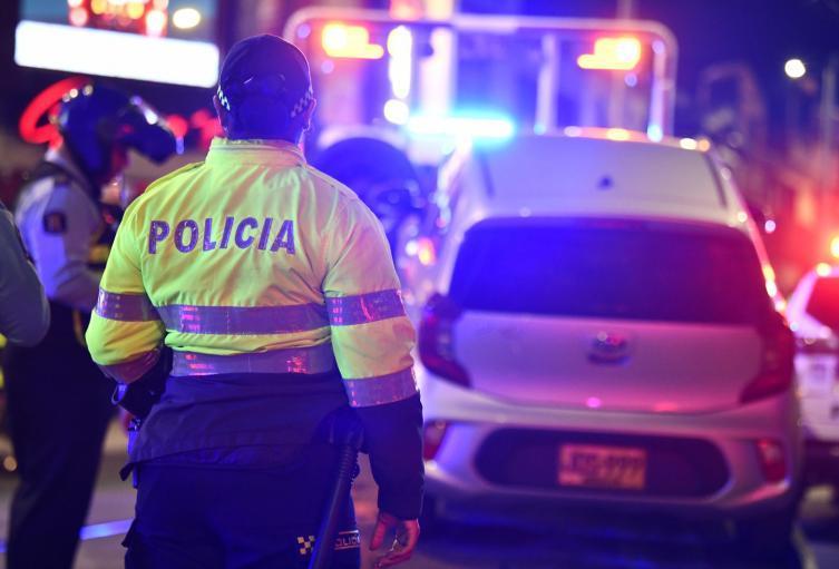 Fuerza pública en operativo de control Fuerza pública en operativo de control