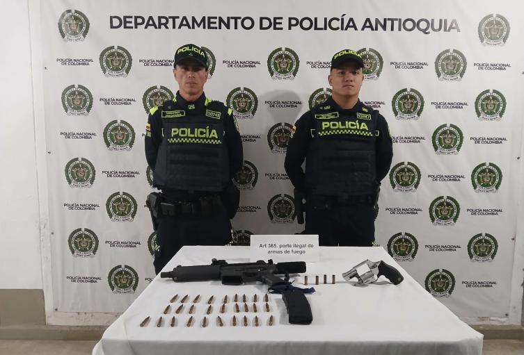 Propietarios de distribuidora de gaseosas en Rionegro fueron blanco de ataque armado; la Policía reaccionó y frustró el atentado