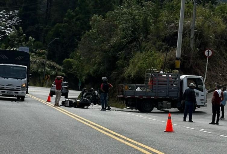 Accidente de tránsito en Envigado Accidente de tránsito en Envigado