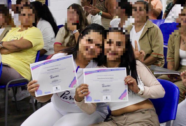 Internas graduadas de la Cárcel de EL Pedregal