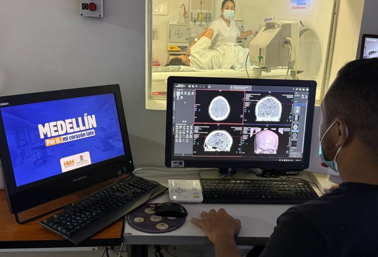 Hospital General de Medellín recibió reconocimiento mundial por su excelencia en el manejo de accidentes cerebrovasculares