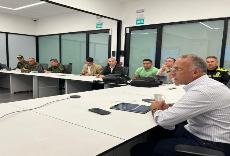 Encuentro de autoridades de seguridad en Antioquia