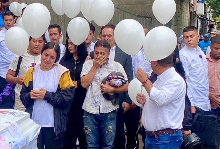 Sepelio - Nairkel Aldrain - Medellín