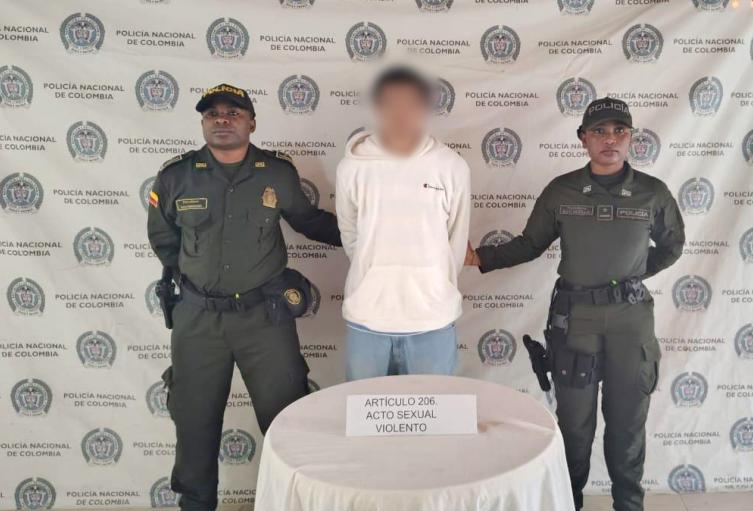 Capturado en flagrancia hombre que agredía sexualmente a una mujer dentro de un bus en Antioquia