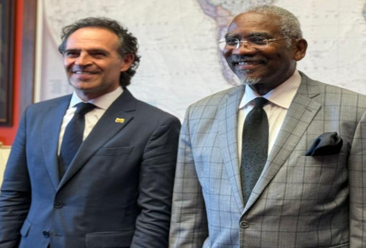 Alcalde de Medellín calificó como positiva su visita a estados Unidos