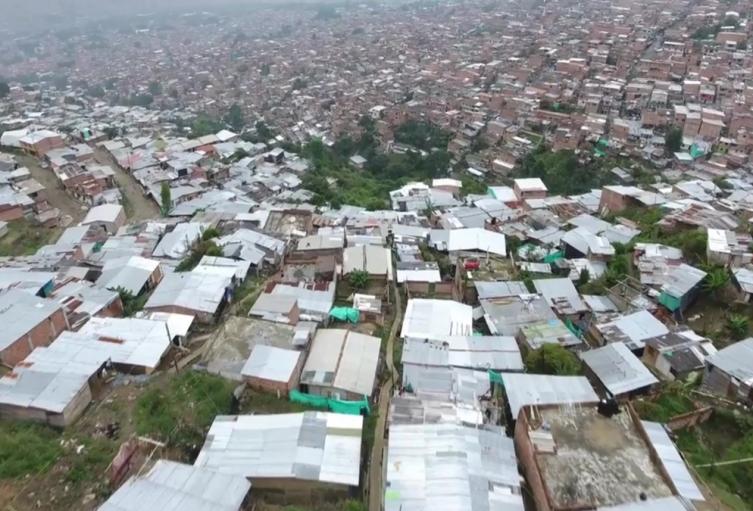 Medellín y Bello crean mesa técnica para regular el asentamiento “Nuevo Jerusalén” conocido como uno de los más grandes de Colombia