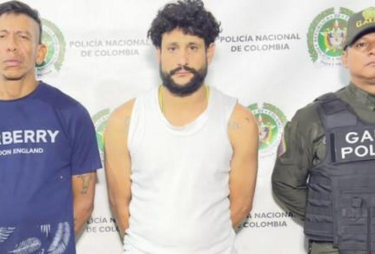 Por no pagar 'vacuna'; trabajadora sexual trans fue agredida con puñaladas y objetos contundentes en el centro de Medellín