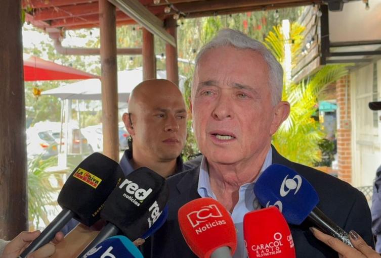 Declaraciones Álvaro Uribe Vélez
