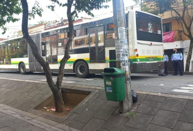 Bus del sistema Metro de Medellín 