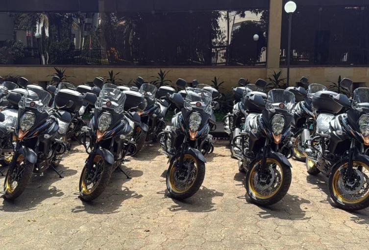 Entrega de motocicletas a la Fuerza Publica en Antioquia