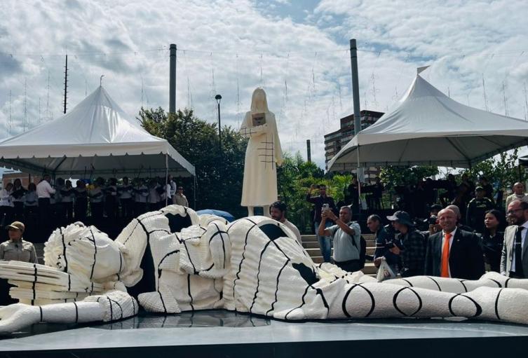 Escultura- Medellín - Oct 27 2025