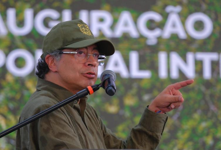 Presidente Gustavo Petro Presidente Gustavo Petro