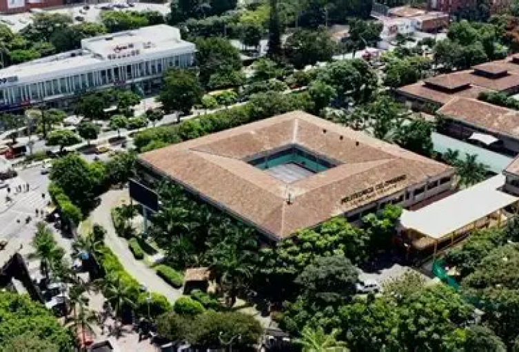 Politécnico Jaime Isaza