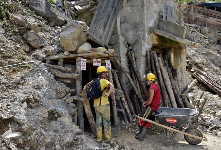 Avalancha de tierra y roca sepultó a un minero en Zaragoza; murió atrapado mientras realizaba sus labores