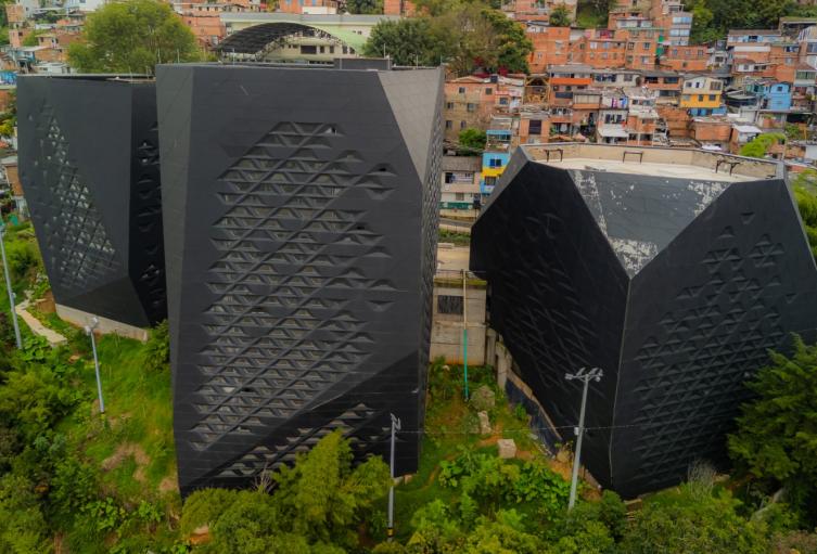 Referencia de Biblioteca España 