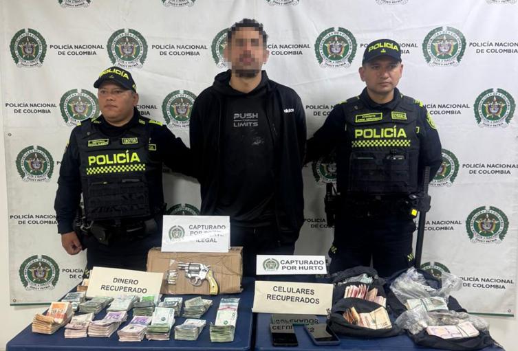 Fletero capturado con 47 millones de pesos en Caldas, Antioquia 