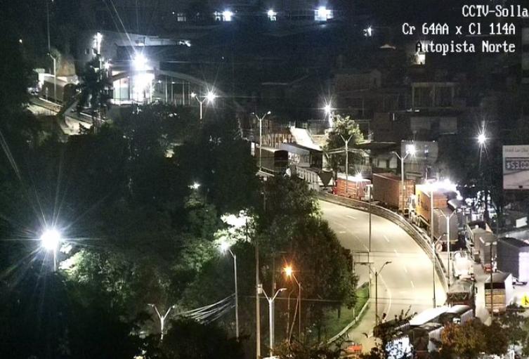 Cierre total de la autopista Medellín - Bogotá 