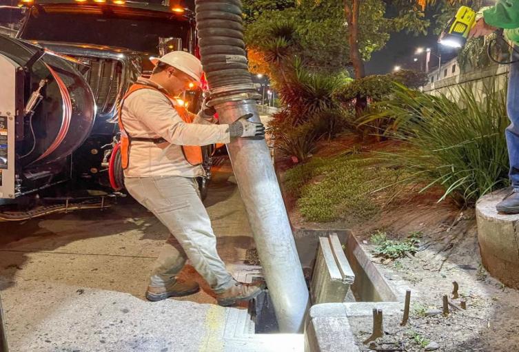 Intervención soterrados viales y sumideros de Medellín