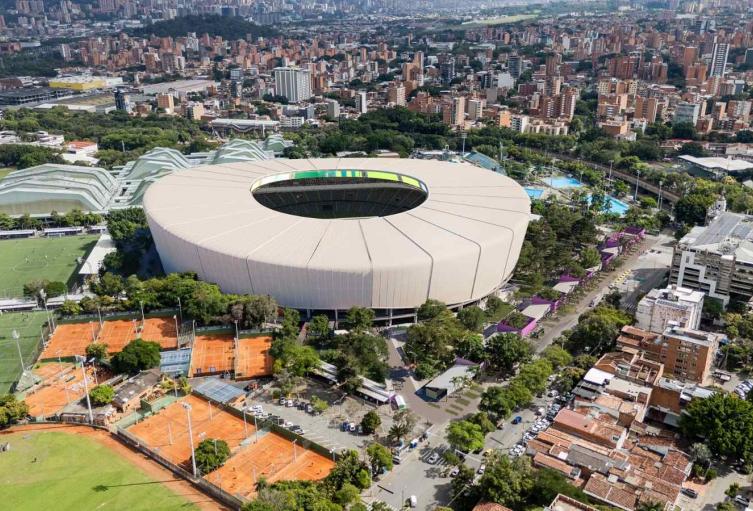 modernizado estadio Atanasio Girardot de Medellín