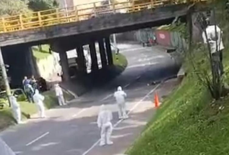 Mujer murió en un accidente de tránsito en Medellín 