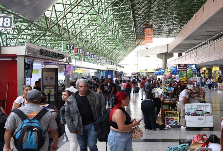 Medellín se prepara para la temporada de fin de año: Esperan más de 5 millones de viajeros