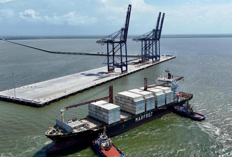 Puerto Antioquia Buque