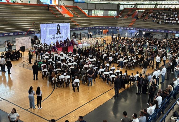 Eucaristía a víctimas de Bello, Antioquia 