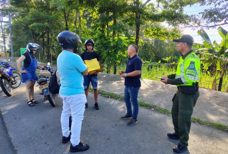 La línea 123 atendió 600 llamadas, derivando en la aplicación de 6.160 comparendos por riñas y ruidos excesivos. 