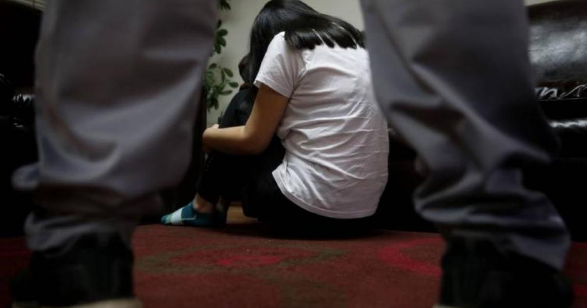 Detienen en Caucasia a hombre que habría abusado y embarazado a su nieta de 14 años