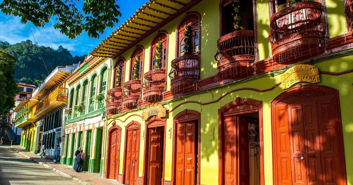 El expresidente Álvaro Uribe Vélez peregrinará hasta el municipio de Jericó, tras revocatoria de condena