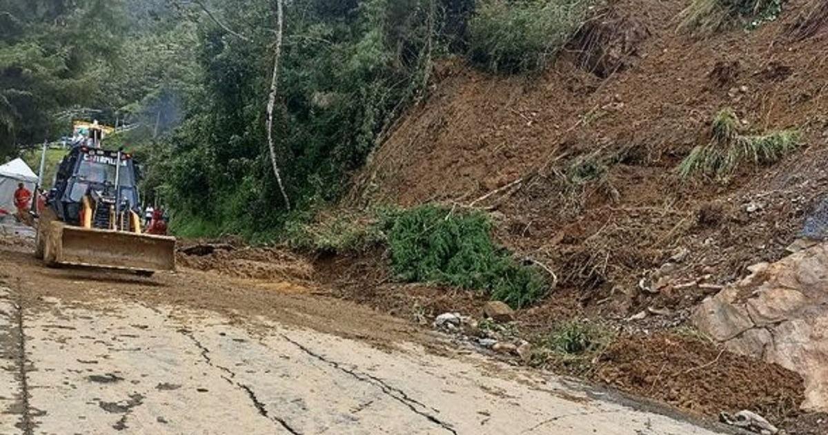 Avanzan los trabajos para dar paso provisional en vía que conecta a Medellín con el Nordeste antioqueño