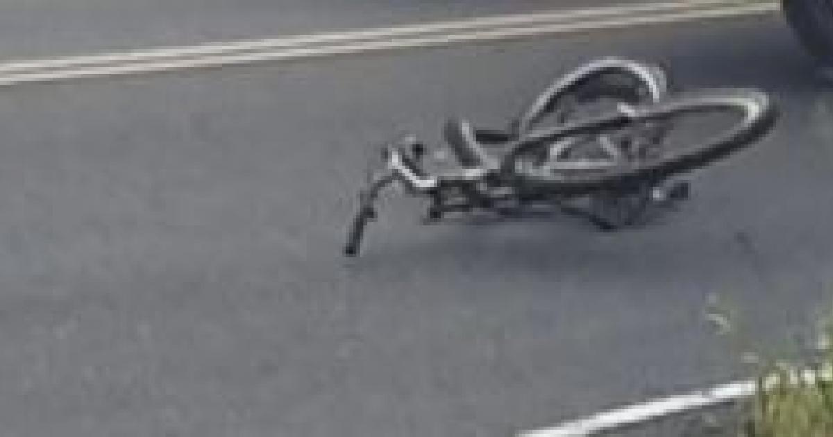 Ciclista fue arrollada fatalmente por camioneta fantasma en La Ceja