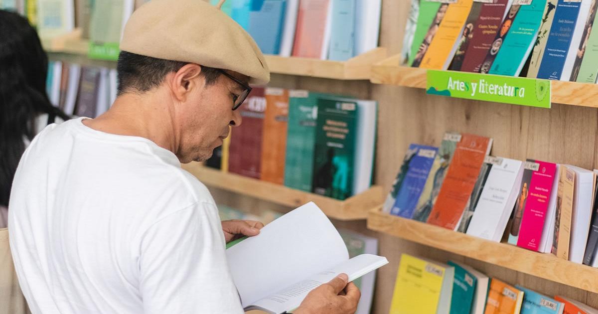 Hoy y mañana, en la UdeA se vive la Feria del Libro Leer y Releer