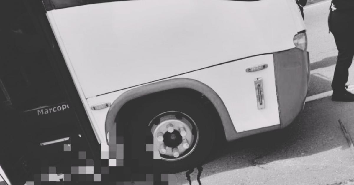 Motociclista choca contra un separador y muere arrollado por un bus en la autopista Bogotá-Medellín 