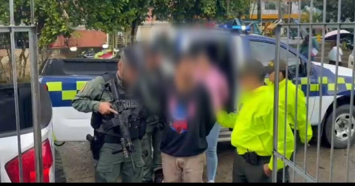 Pareja de novios se llenaba de dinero con plaza de vicio en San Roque, Antioquia
