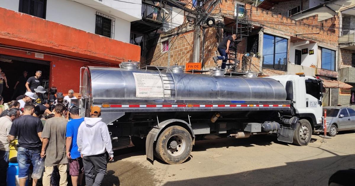 Restablecen gradualmente el servicio de acueducto en el nororiente de Medellín