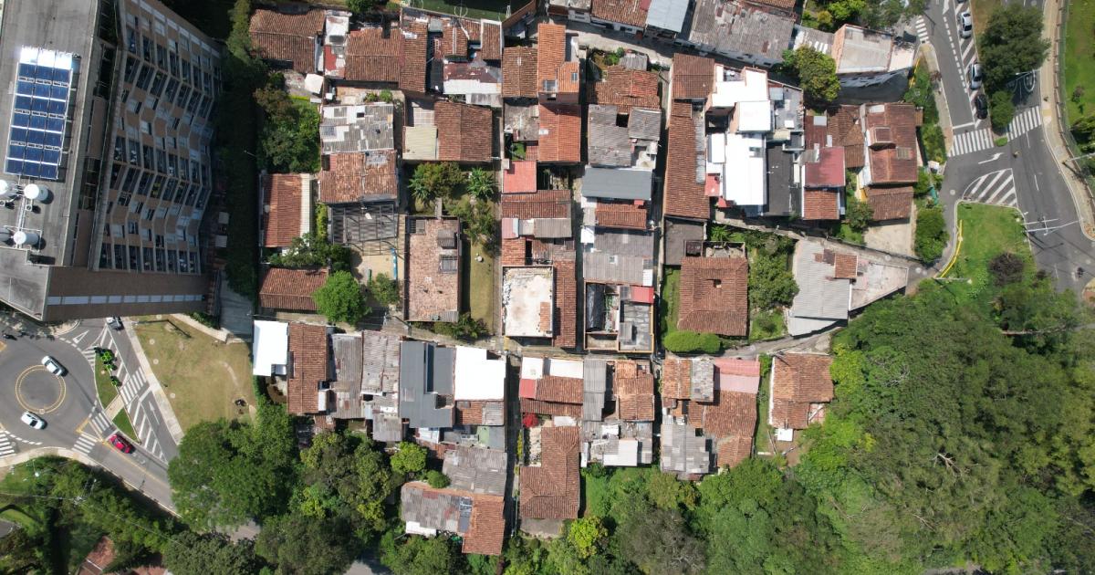 Catorce familias, fundadoras de El Chispero en Medellín, conservarán su territorio